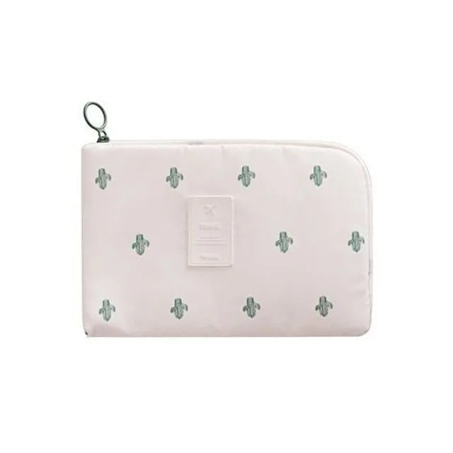 Travel cable storage bags
